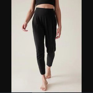 Athleta Elation Pant Lounge Yoga Powervita Jogger EUC
